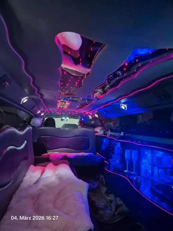 Chrysler 300C Stretchlimousine in Weiß 07/2007-photo-6