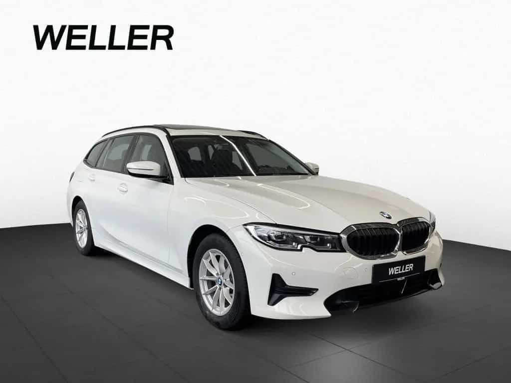 BMW 320 i T Sport Line PANO,St+Go,LiCoPro,RFK,PA,SHZ 06/2022-photo-3
