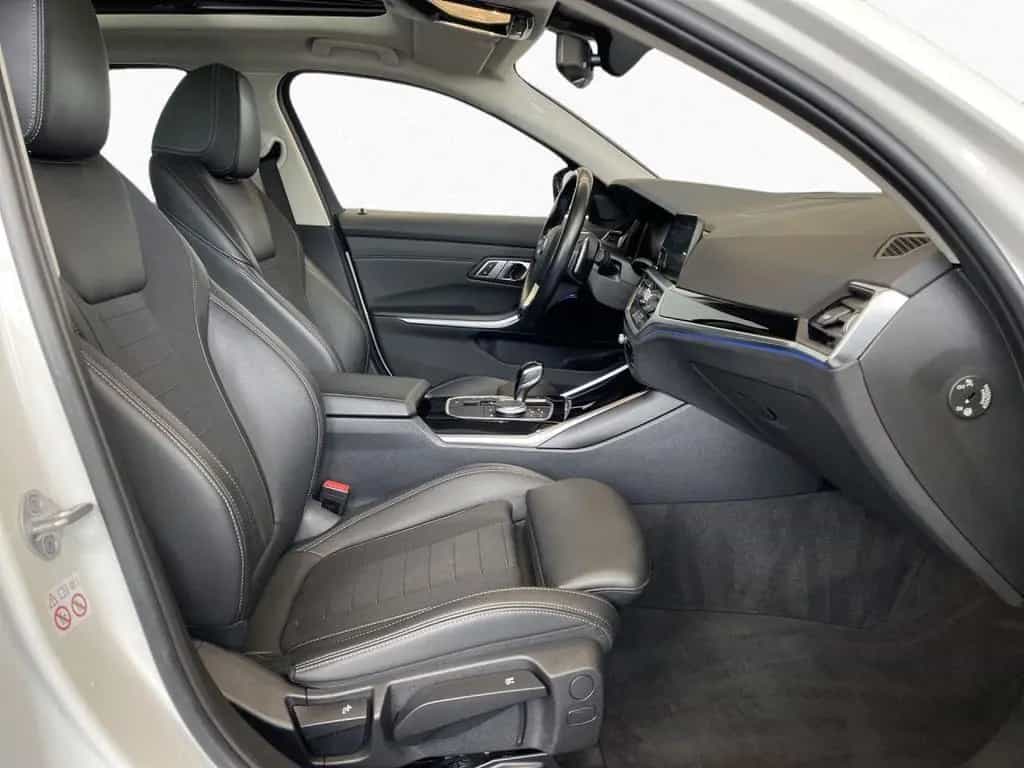 BMW 320 i T Sport Line PANO,St+Go,LiCoPro,RFK,PA,SHZ 06/2022-photo-7