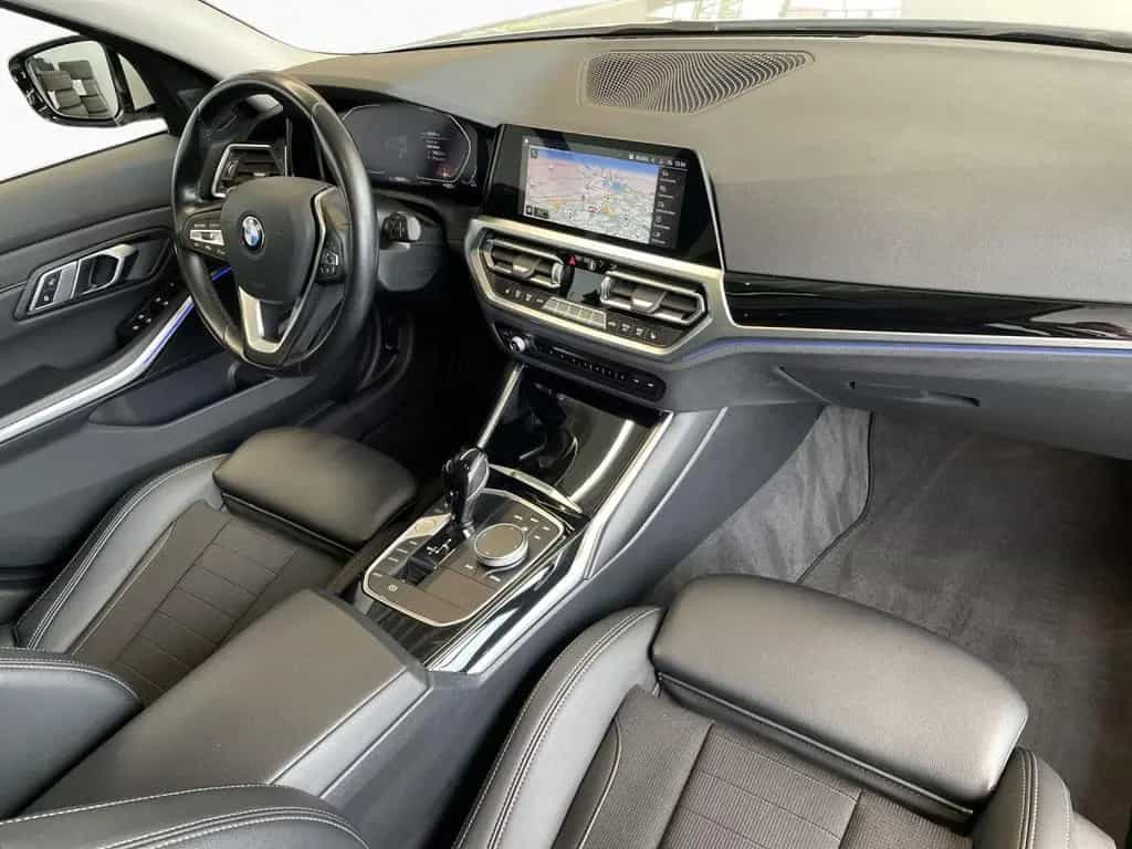 BMW 320 i T Sport Line PANO,St+Go,LiCoPro,RFK,PA,SHZ 06/2022-photo-8