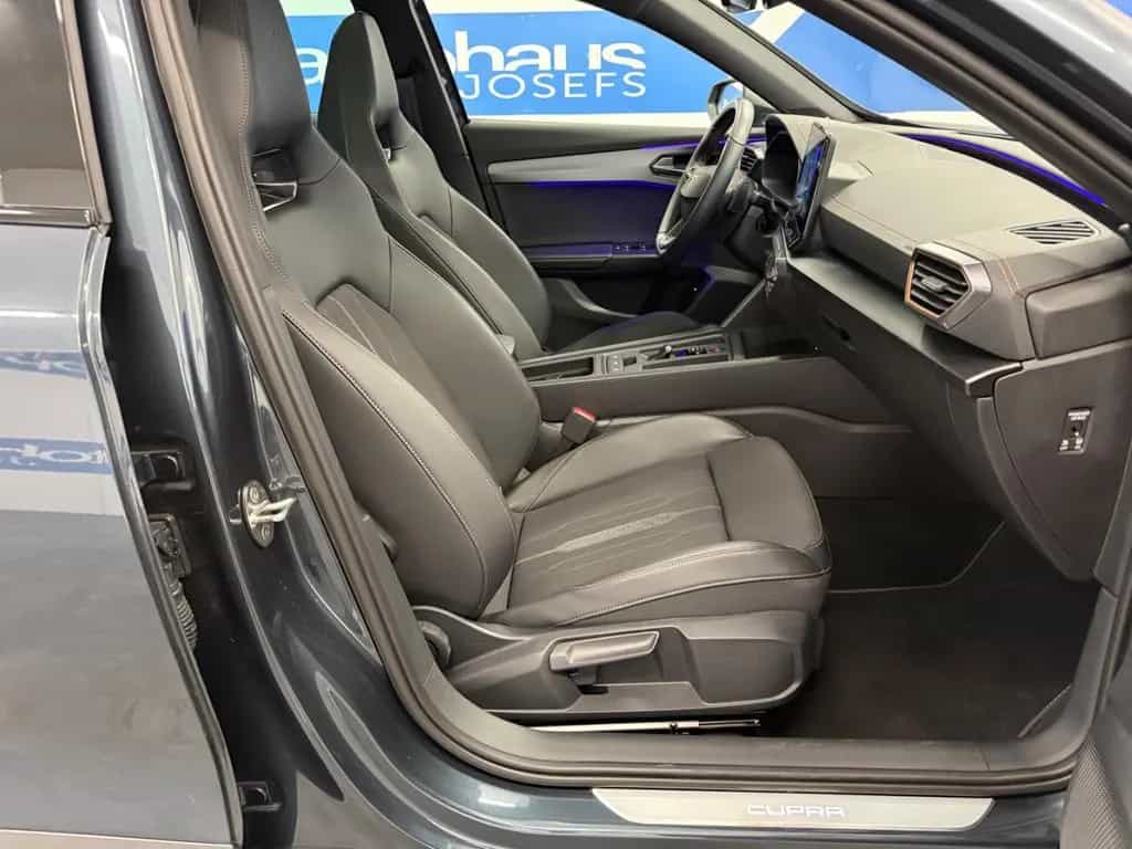 Cupra Formentor VZ 2.0 TSI 180kW ACC DCC Pano 01/2024-photo-12