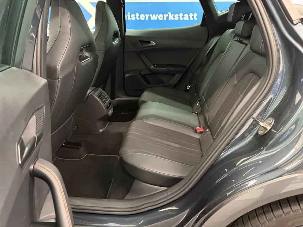 Cupra Formentor VZ 2.0 TSI 180kW ACC DCC Pano 01/2024-photo-13