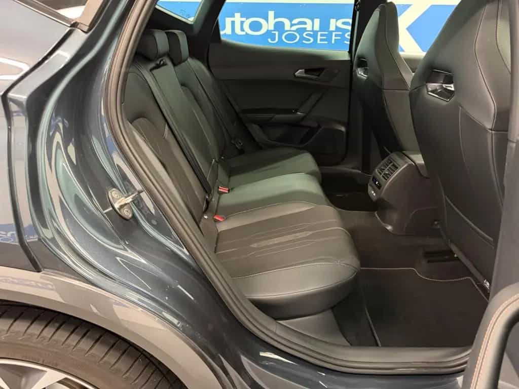 Cupra Formentor VZ 2.0 TSI 180kW ACC DCC Pano 01/2024-photo-14