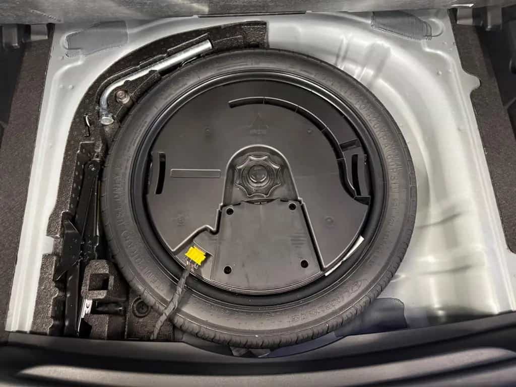Cupra Formentor VZ 2.0 TSI 180kW ACC DCC Pano 01/2024-photo-40