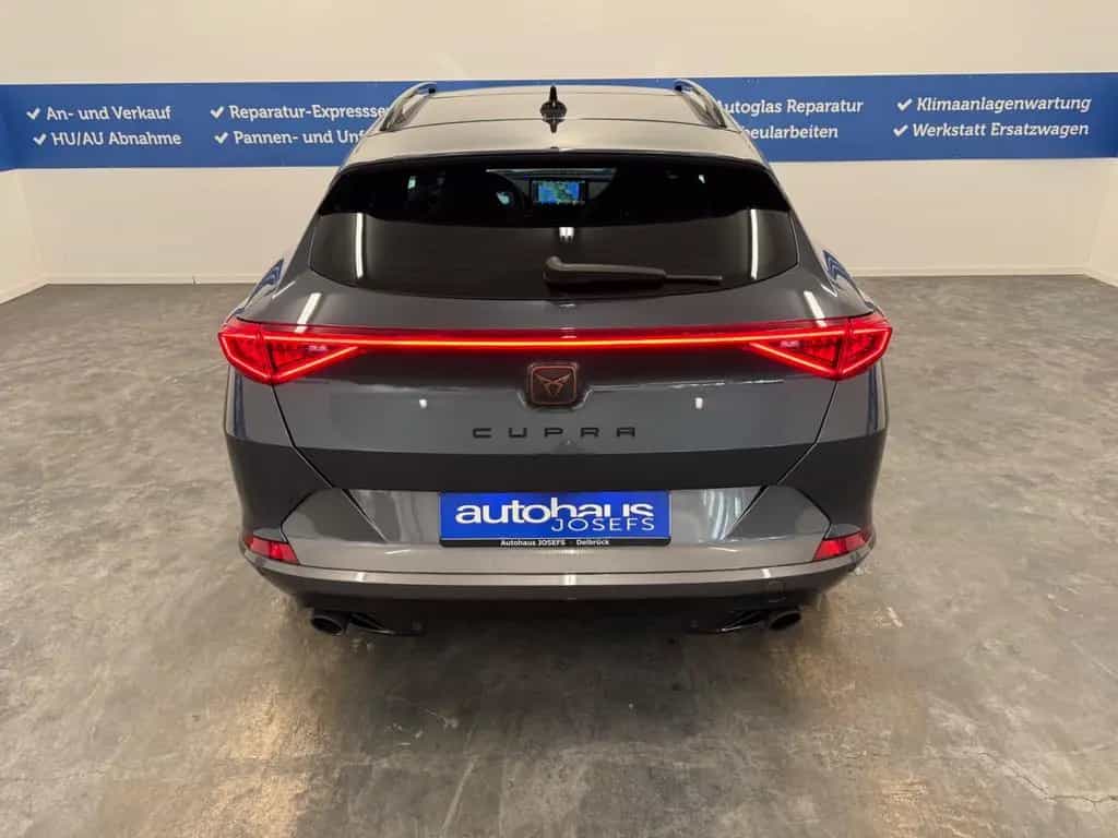 Cupra Formentor VZ 2.0 TSI 180kW ACC DCC Pano 01/2024-photo-6