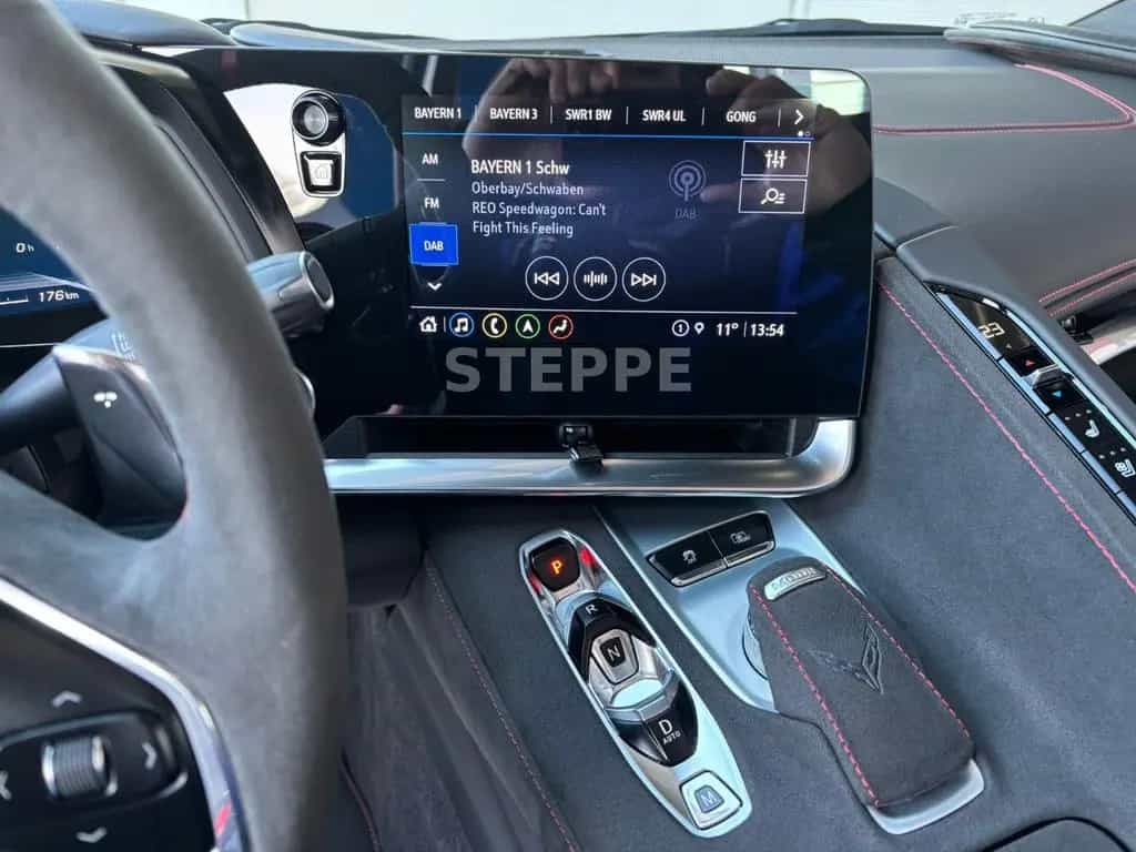 Corvette C8 Convertible 6,2 V8 3LT Europamodell 02/2024-photo-15