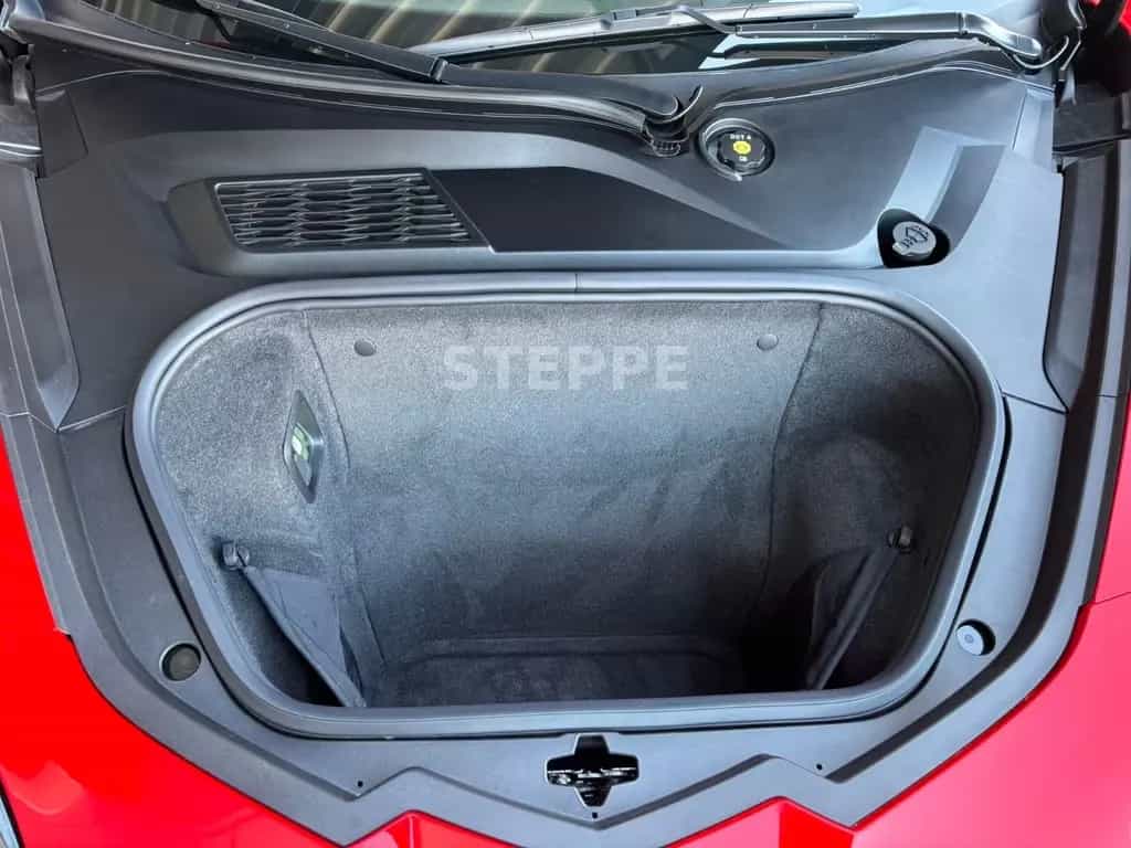 Corvette C8 Convertible 6,2 V8 3LT Europamodell 02/2024-photo-23