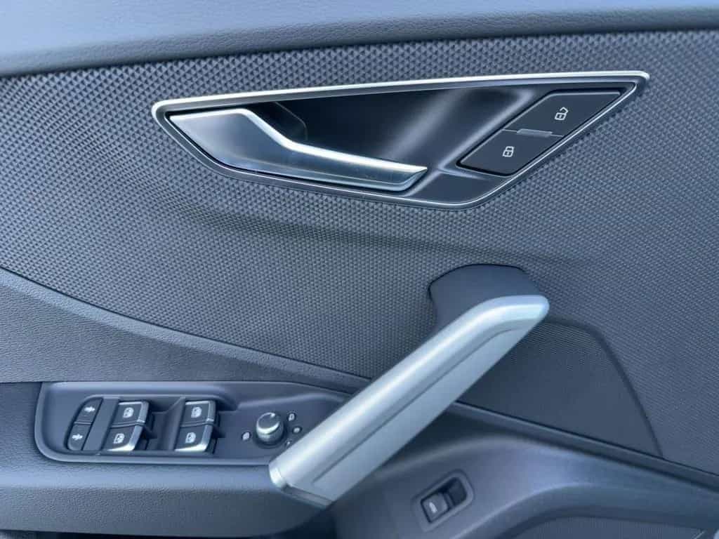 Audi Q2 35 TFSI advanced S tronic null-photo-12