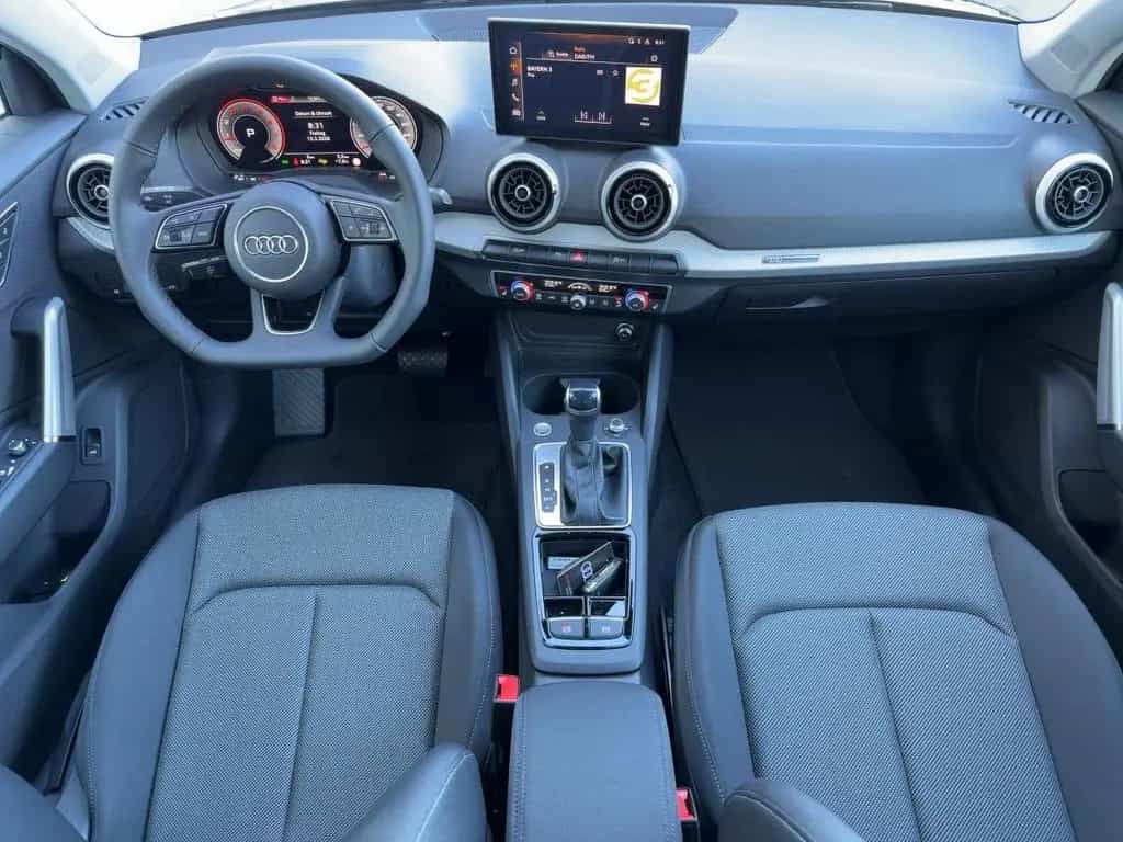Audi Q2 35 TFSI advanced S tronic null-photo-5