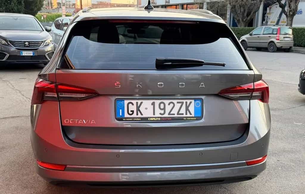 Other Skoda Octavia 2.0 TDI EVO SCR DSG Wagon Sportlin 07/2022-photo-4