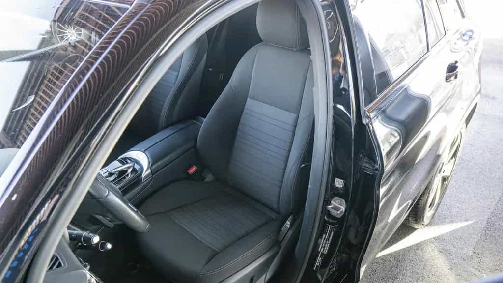 Mercedes-Benz GLC-Class 220 d 4MATIC *NIGHT*KAM*SPUR*NAVI*TOT* 07/2018-photo-11