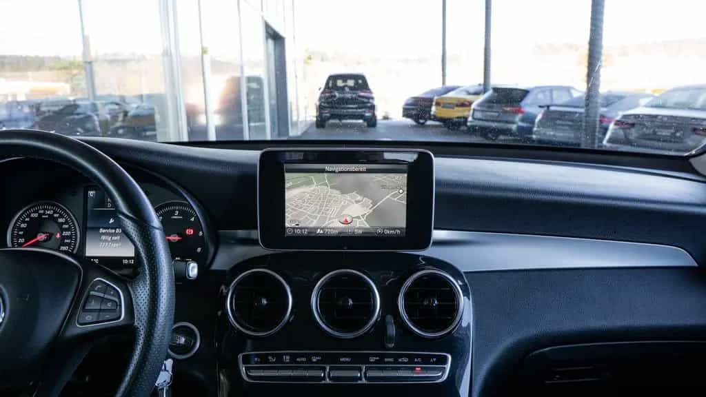 Mercedes-Benz GLC-Class 220 d 4MATIC *NIGHT*KAM*SPUR*NAVI*TOT* 07/2018-photo-20