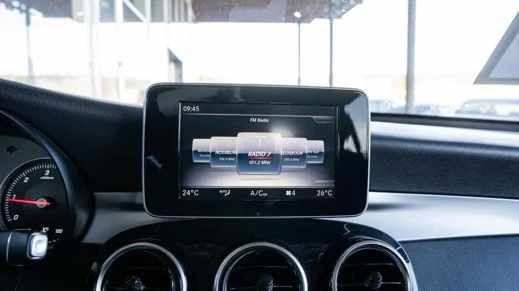 Mercedes-Benz GLC-Class 220 d 4MATIC *NIGHT*KAM*SPUR*NAVI*TOT* 07/2018-photo-21
