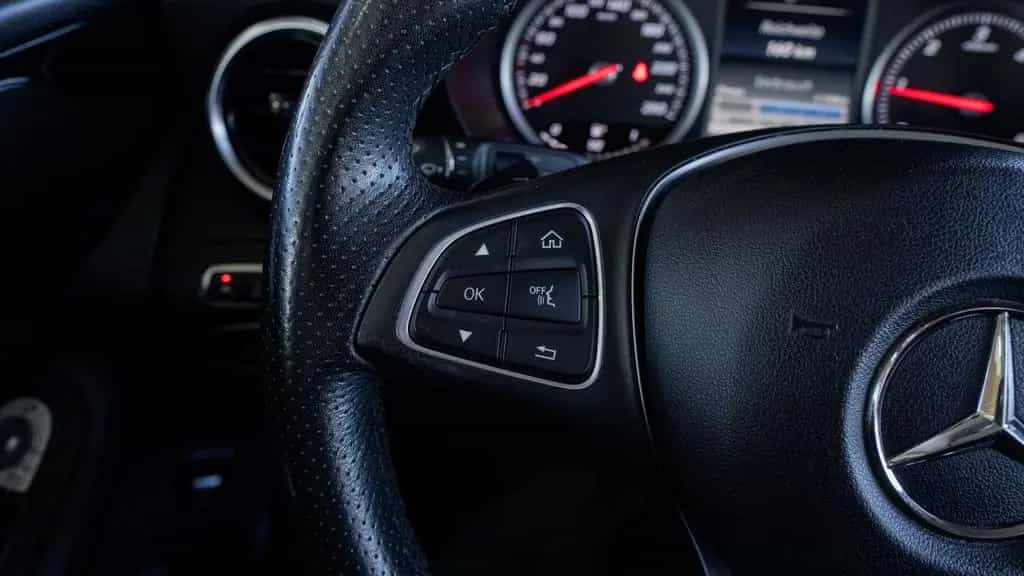Mercedes-Benz GLC-Class 220 d 4MATIC *NIGHT*KAM*SPUR*NAVI*TOT* 07/2018-photo-27