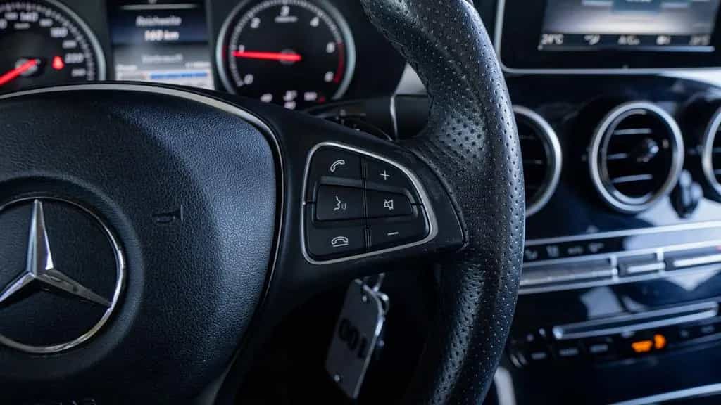 Mercedes-Benz GLC-Class 220 d 4MATIC *NIGHT*KAM*SPUR*NAVI*TOT* 07/2018-photo-28