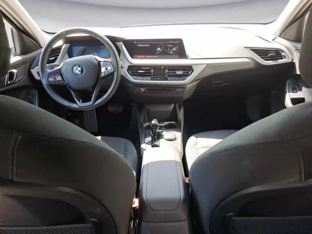 BMW 116 iA Limousine Advantage Navi LED PDC Sitzheizu 03/2023-photo-6