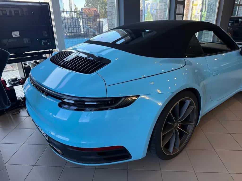 Porsche 992 Carrera S Cabriolet 08/2019-photo-2