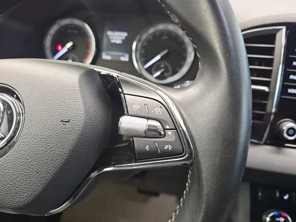 Skoda Karoq Clever AHK,Navi,App-Connect,Sitzheizung 05/2022-photo-20