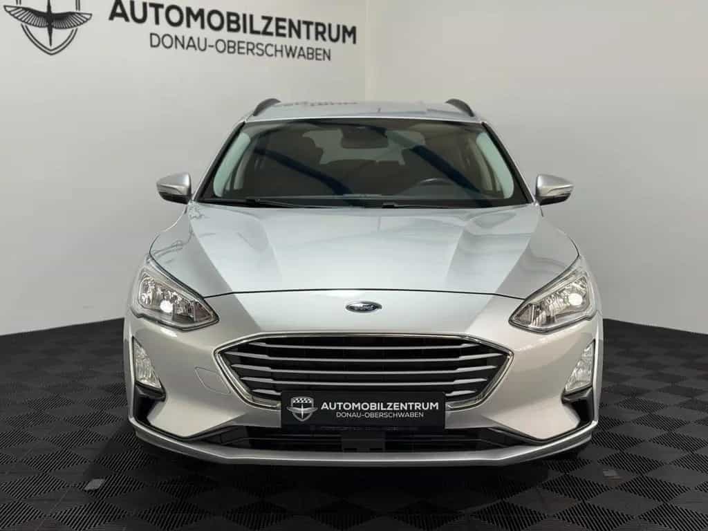 Ford Focus Turnier 1.0 EcoBoost Trend *HU-NEU*2.HAND* 01/2019-photo-1