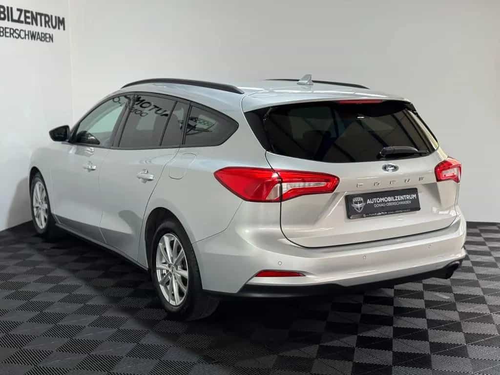 Ford Focus Turnier 1.0 EcoBoost Trend *HU-NEU*2.HAND* 01/2019-photo-5