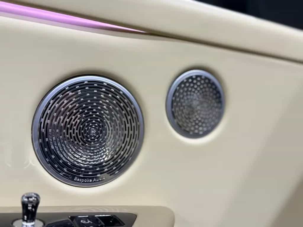 Rolls-Royce Cullinan NOVITEC OVERDOSE WIDEBODY,VIP,24" 3xTV 10/2021-photo-14