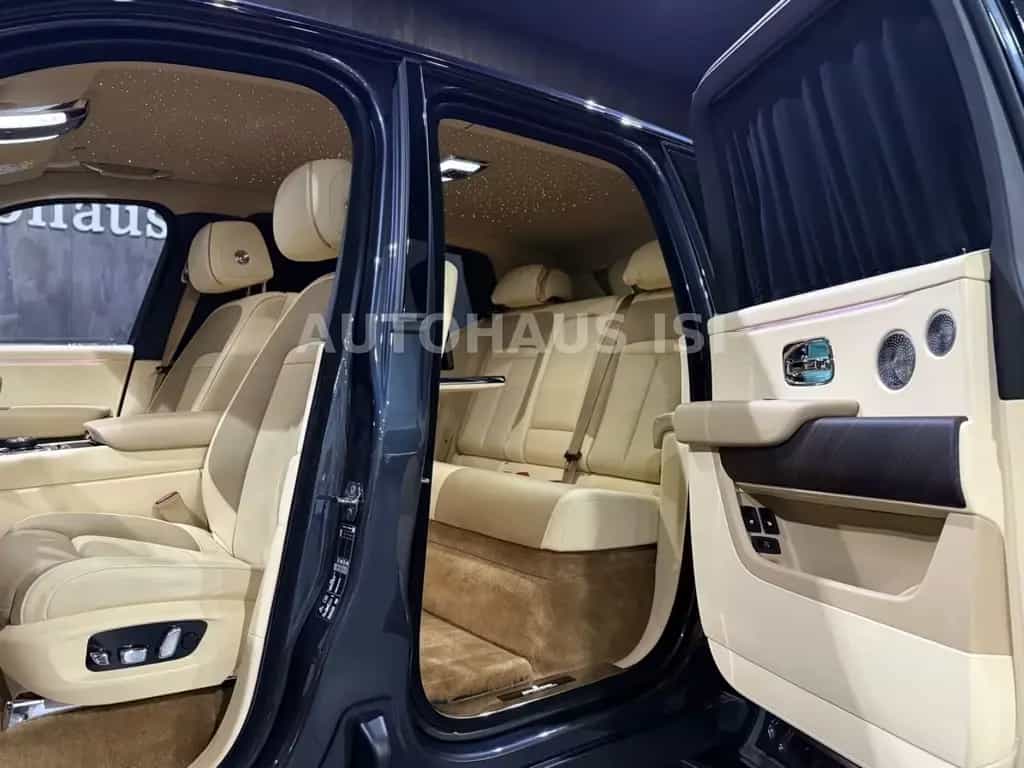 Rolls-Royce Cullinan NOVITEC OVERDOSE WIDEBODY,VIP,24" 3xTV 10/2021-photo-15