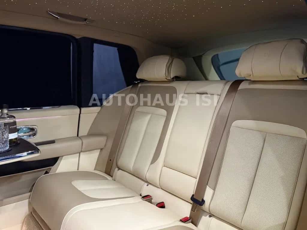 Rolls-Royce Cullinan NOVITEC OVERDOSE WIDEBODY,VIP,24" 3xTV 10/2021-photo-28