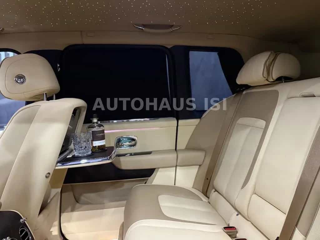 Rolls-Royce Cullinan NOVITEC OVERDOSE WIDEBODY,VIP,24" 3xTV 10/2021-photo-30
