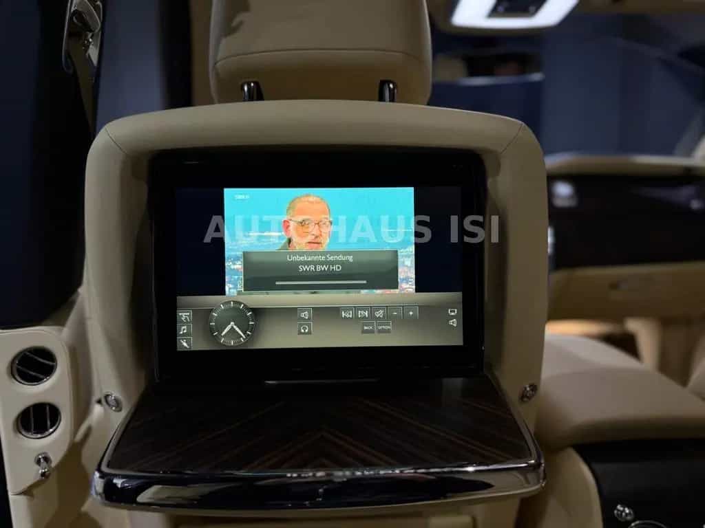 Rolls-Royce Cullinan NOVITEC OVERDOSE WIDEBODY,VIP,24" 3xTV 10/2021-photo-31