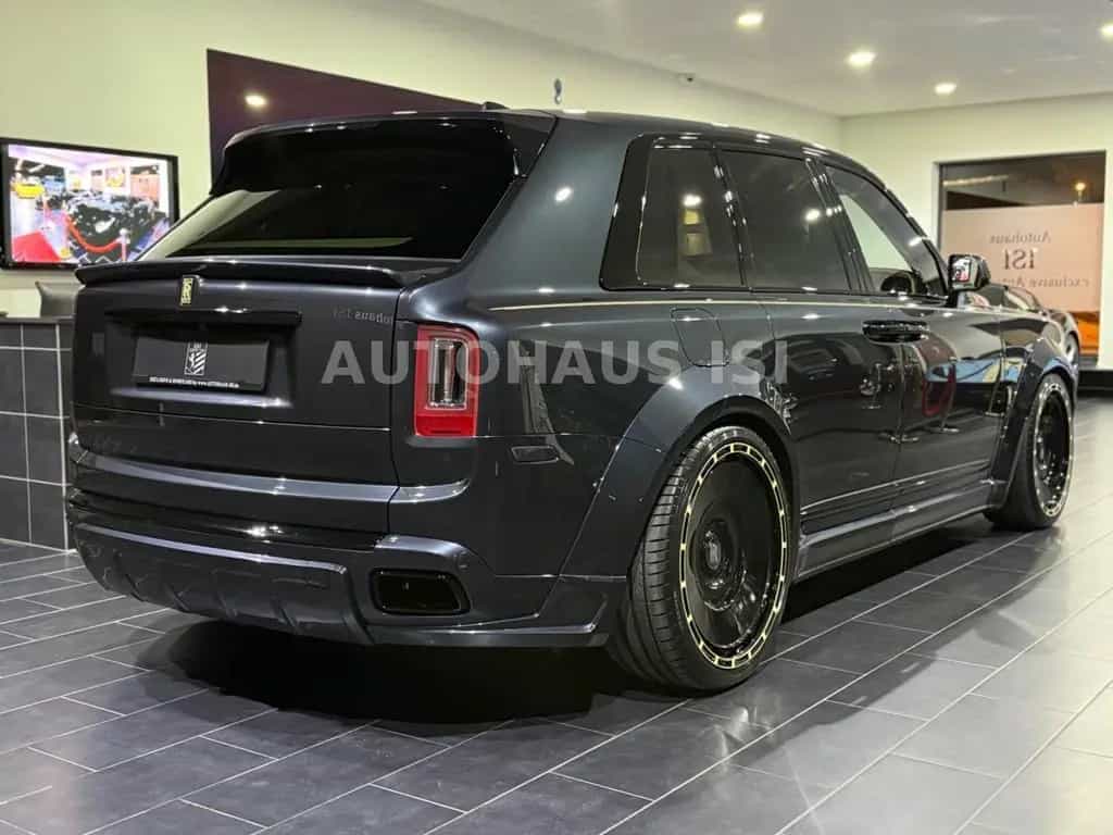Rolls-Royce Cullinan NOVITEC OVERDOSE WIDEBODY,VIP,24" 3xTV 10/2021-photo-4