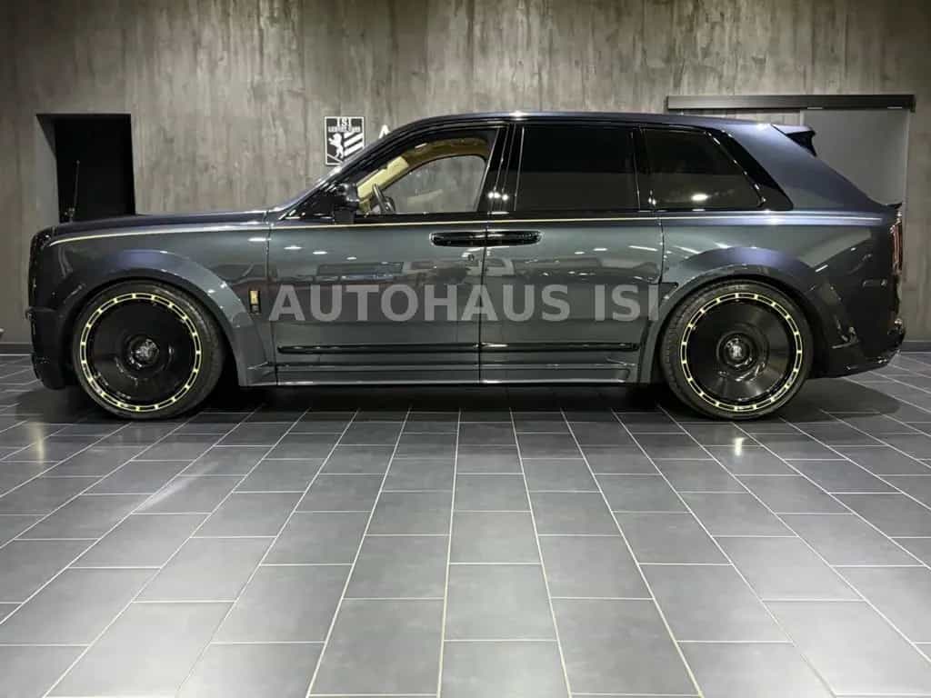 Rolls-Royce Cullinan NOVITEC OVERDOSE WIDEBODY,VIP,24" 3xTV 10/2021-photo-7