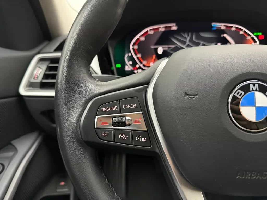 BMW 3 320 d Advantage ACC AHK HEAD UP NAVI CarPlay 08/2020-photo-25