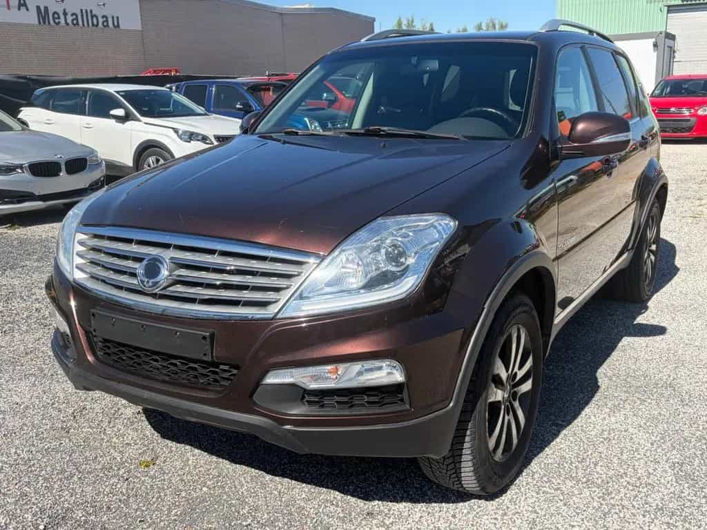 Ssangyong Rexton Rexton W Quartz 4WD LKW 05/2014-photo-2