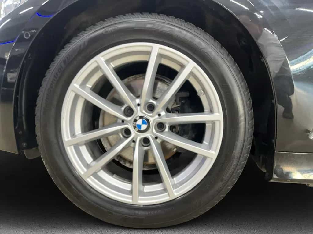 BMW 318 i TOURING AUTOMATIK LC PROF LED PDC KAMERA 01/2024-photo-6