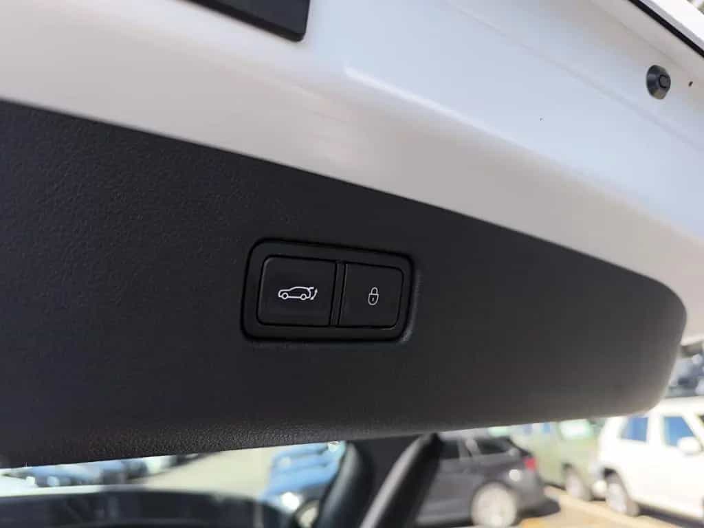 Genesis GV70 2.2 CRDi 8AT Luxury Pano Leder eSitze ACC S 06/2023-photo-17