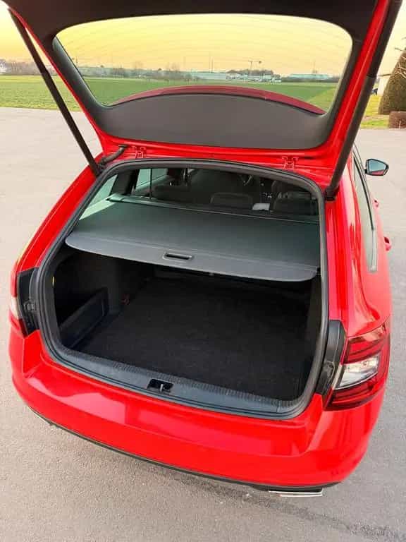 Skoda Octavia RS 2.0 245ps AHK 8 fach bereift 01/2020-photo-8