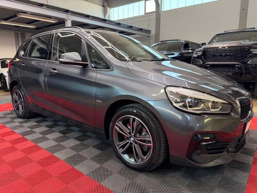 BMW 218 Active Tourer 218d Active Tourer Sport Line HUD Keyless Kamera 10/2018-photo-13