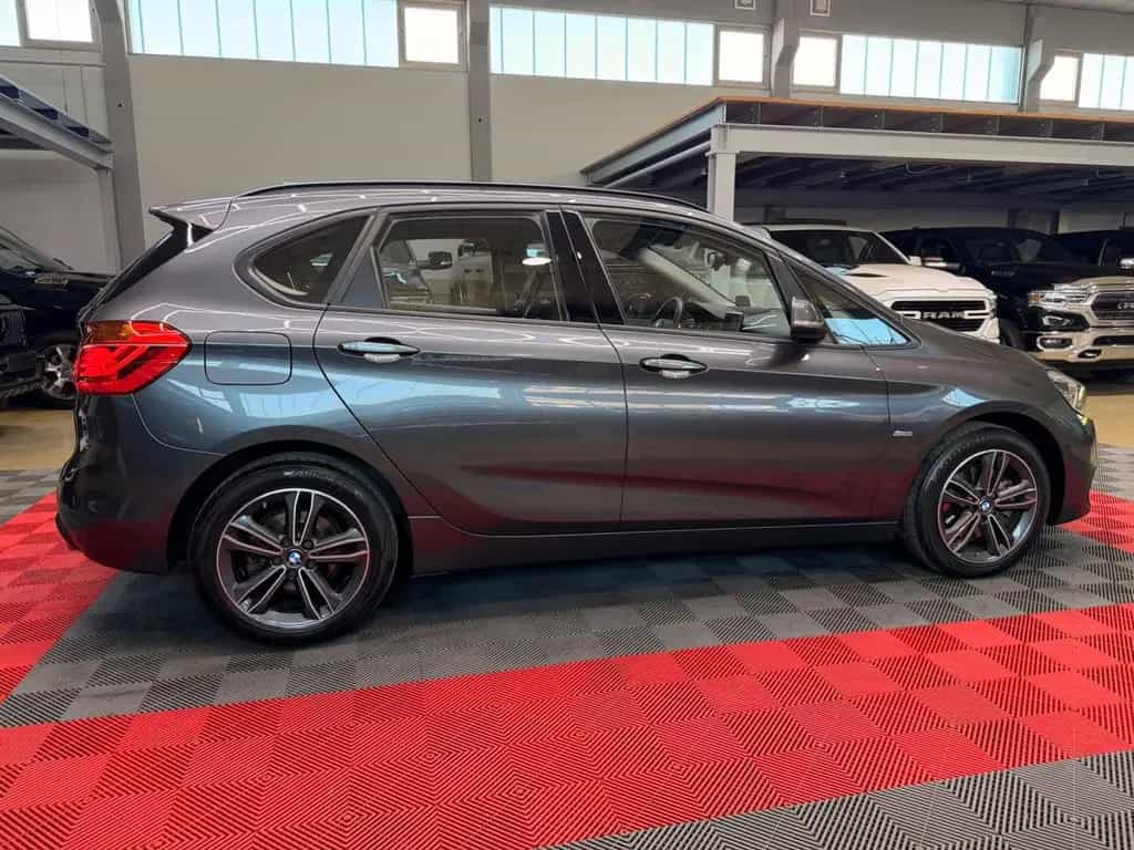 BMW 218 Active Tourer 218d Active Tourer Sport Line HUD Keyless Kamera 10/2018-photo-15