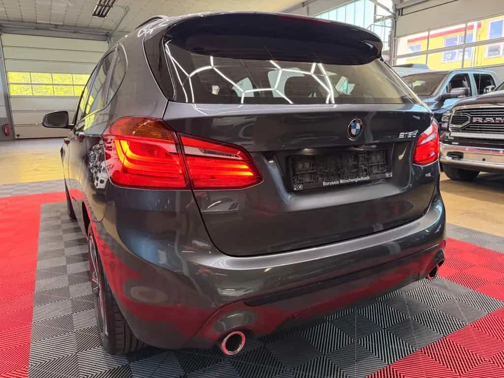 BMW 218 Active Tourer 218d Active Tourer Sport Line HUD Keyless Kamera 10/2018-photo-8