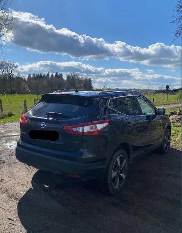 Nissan Qashqai 1.6 Benzin J11 07/2016-photo-2