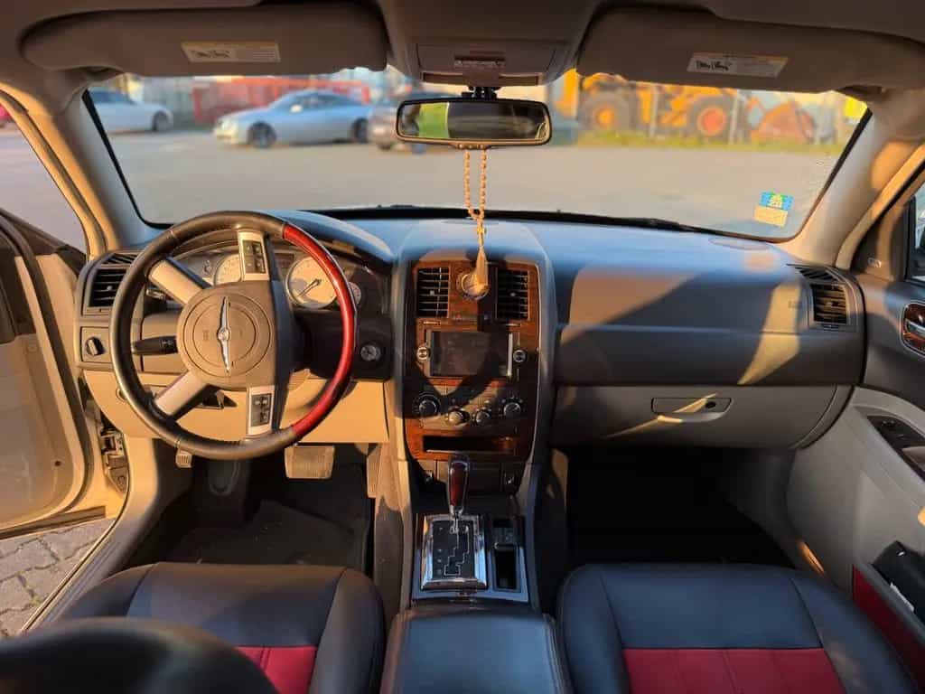 Chrysler 300C 3.0 CRD Autom. - 01/2007-photo-1
