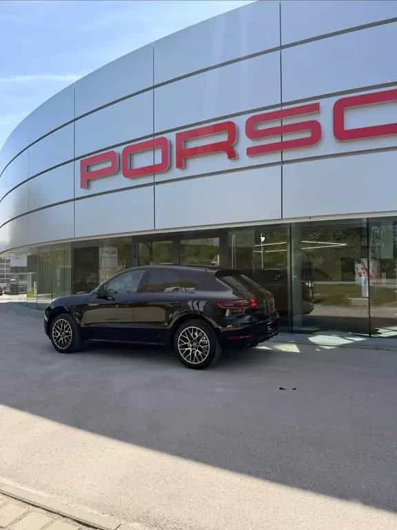 Porsche Macan Turbo Approved 10/26 Porsche SAGA 09/2017-photo-1