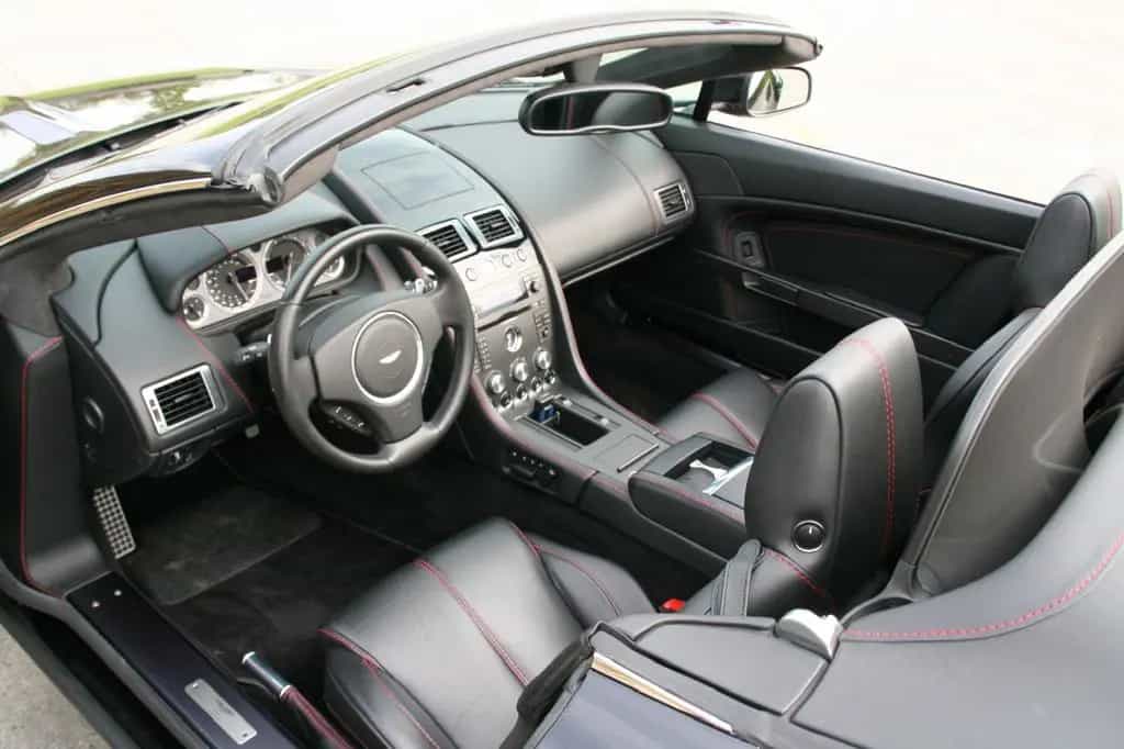 Aston Martin V8 Vantage Roadster 4.3l - 05/2008-photo-5