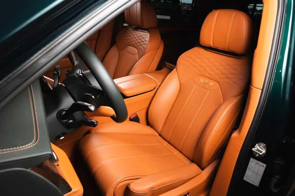 Bentley Bentayga 4.0 V8 EWB Azure 4WD Autom. 01/2023-photo-13