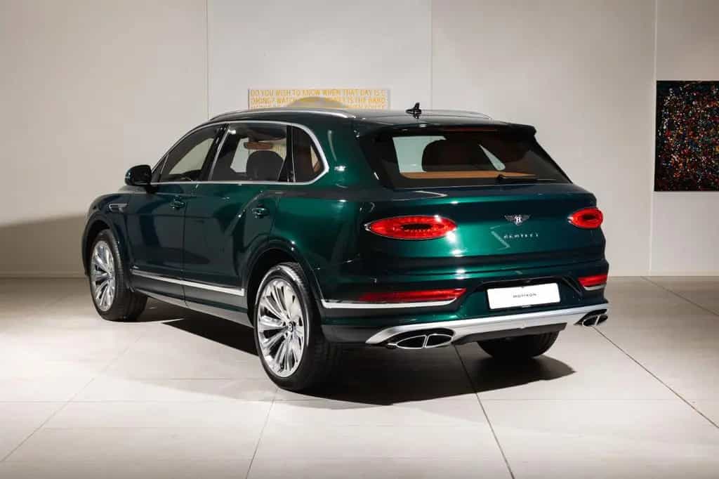 Bentley Bentayga 4.0 V8 EWB Azure 4WD Autom. 01/2023-photo-5