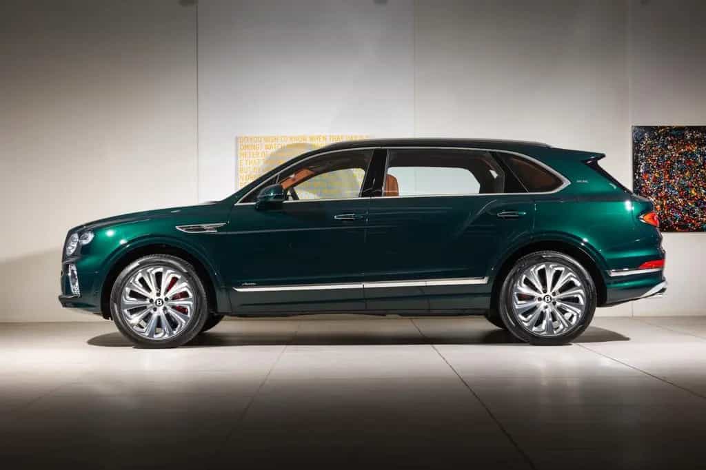 Bentley Bentayga 4.0 V8 EWB Azure 4WD Autom. 01/2023-photo-6