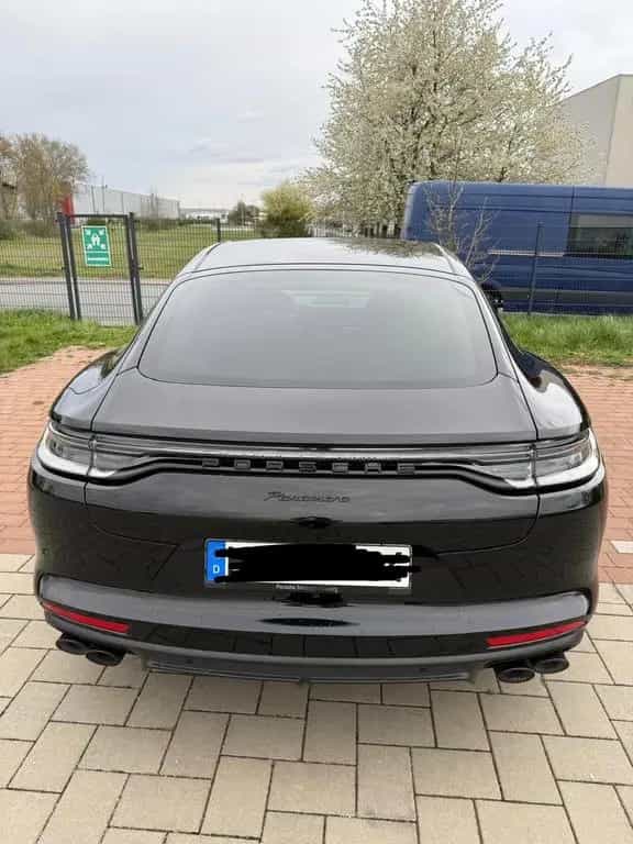 Porsche Panamera 11/2021-photo-5