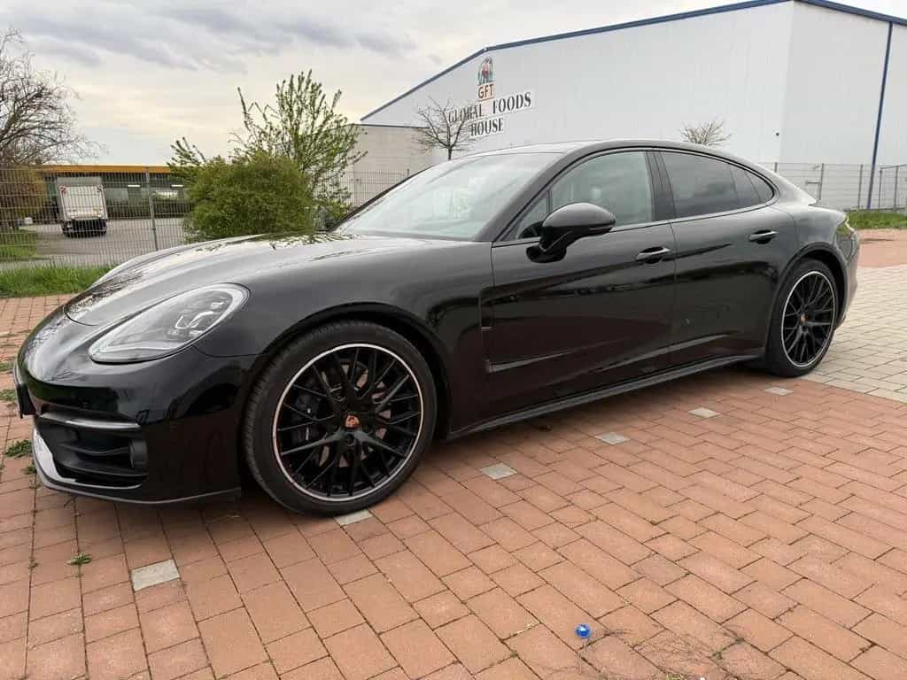 Porsche Panamera 11/2021-photo-6