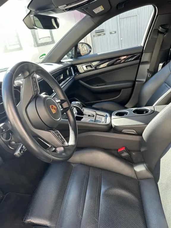Porsche Panamera 11/2021-photo-7