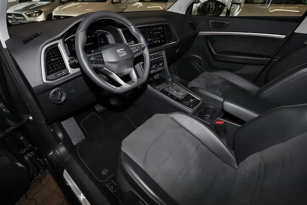Seat Ateca Xperience 4Drive AHK+KAMERA+18" 09/2021-photo-7